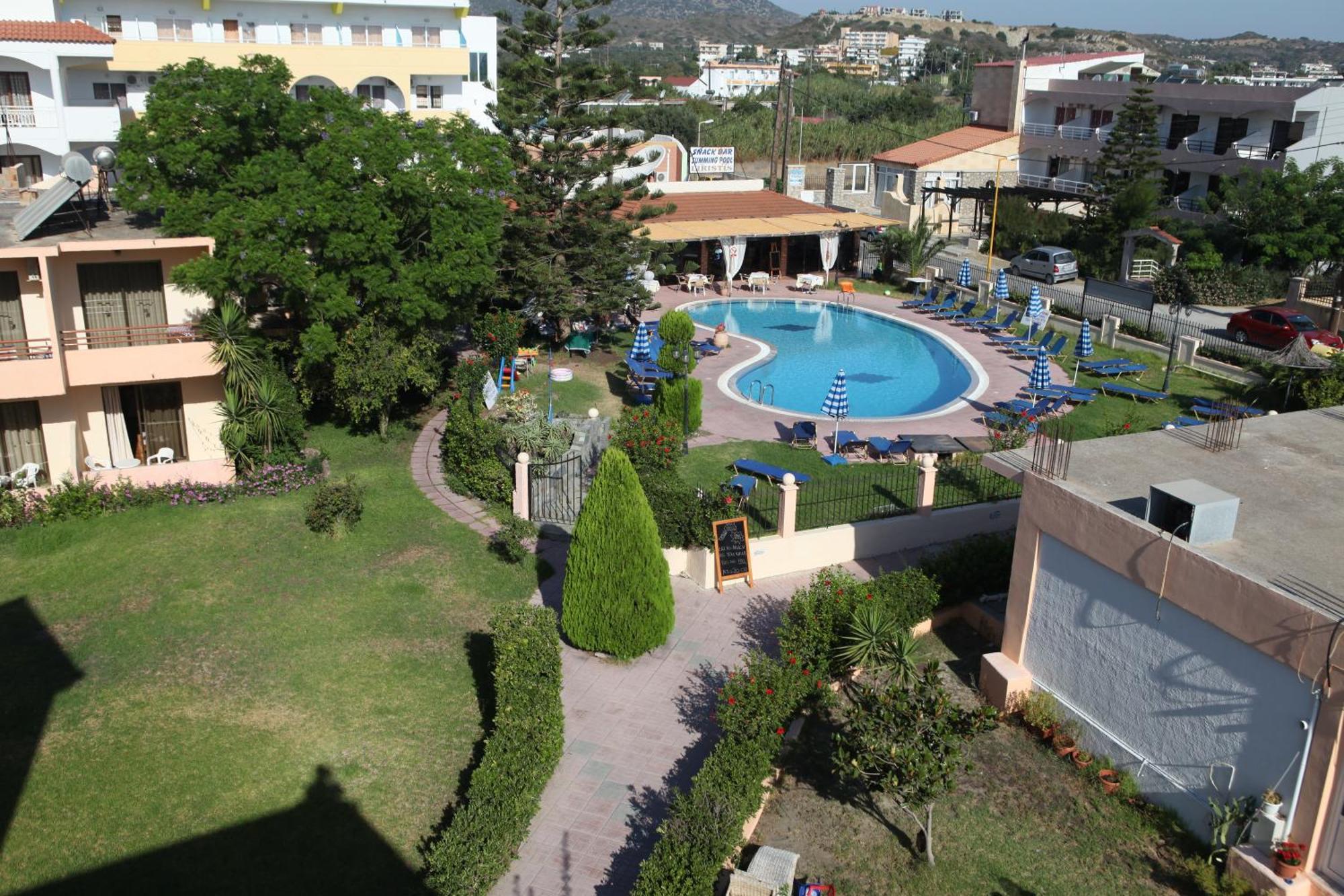 Lyristis Dinos Studios & Apartments Faliraki Bagian luar foto
