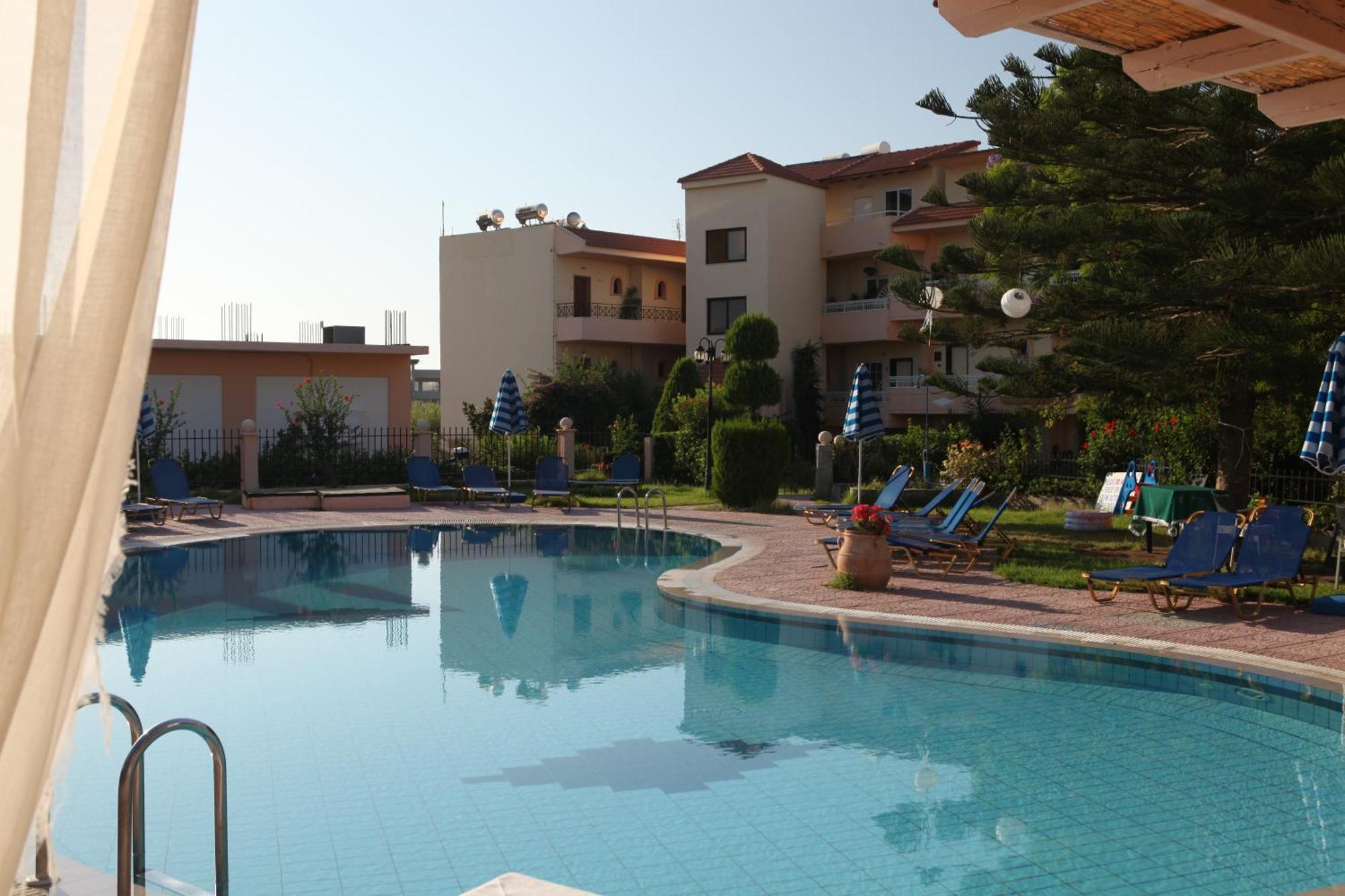 Lyristis Dinos Studios & Apartments Faliraki Bagian luar foto