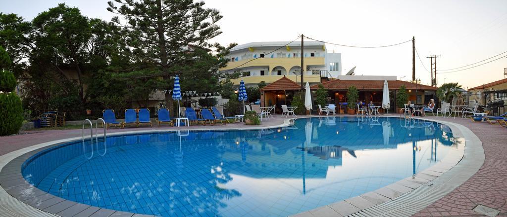 Lyristis Dinos Studios & Apartments Faliraki Bagian luar foto