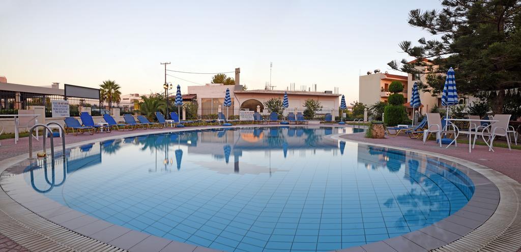 Lyristis Dinos Studios & Apartments Faliraki Bagian luar foto